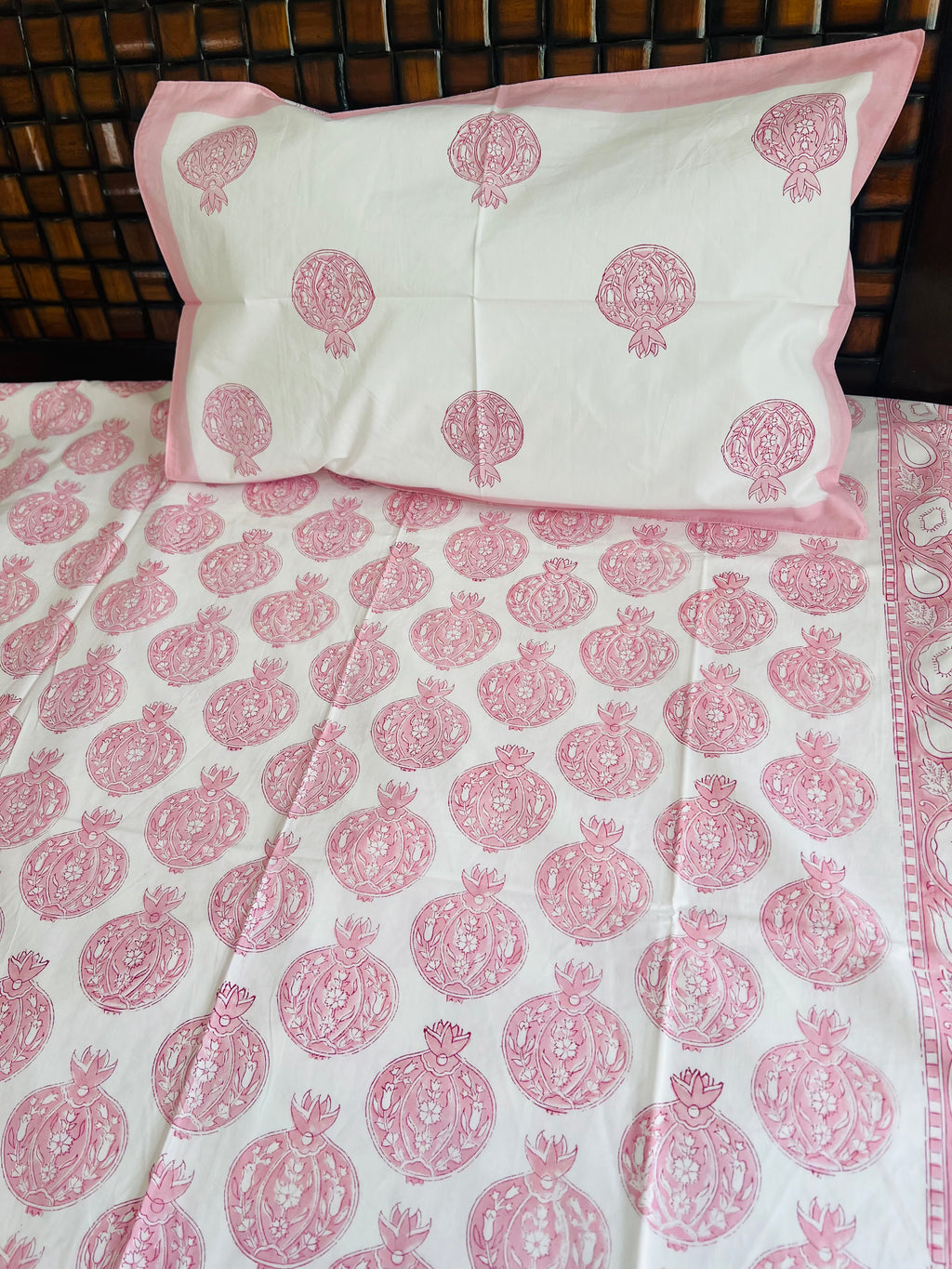 Percale cotton Handblock Bedsheet 300 TC