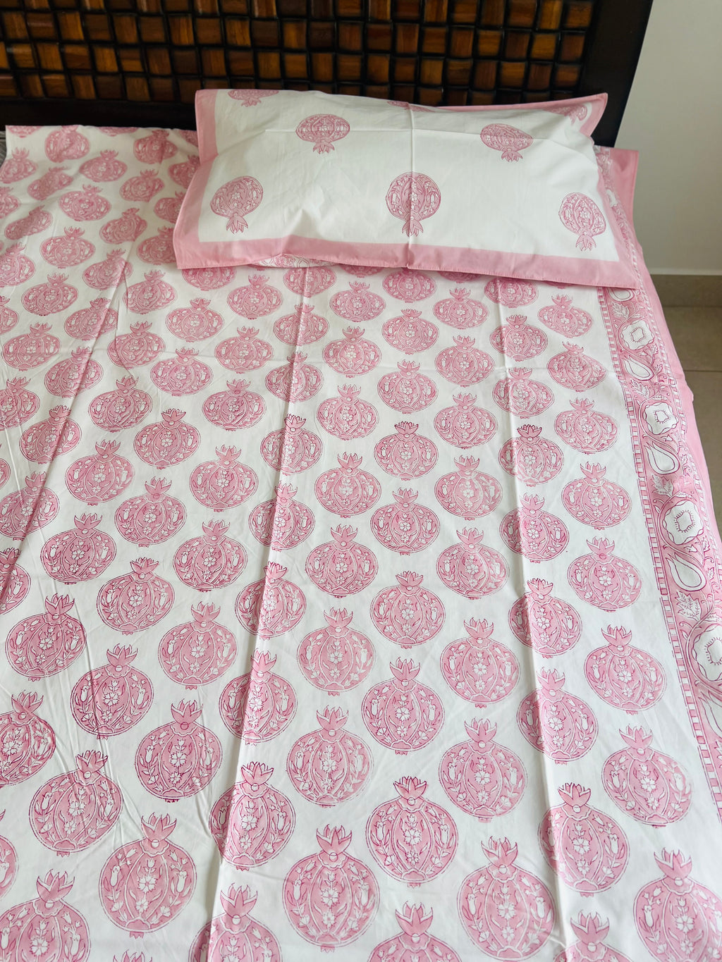 Percale cotton Handblock Bedsheet 300 TC