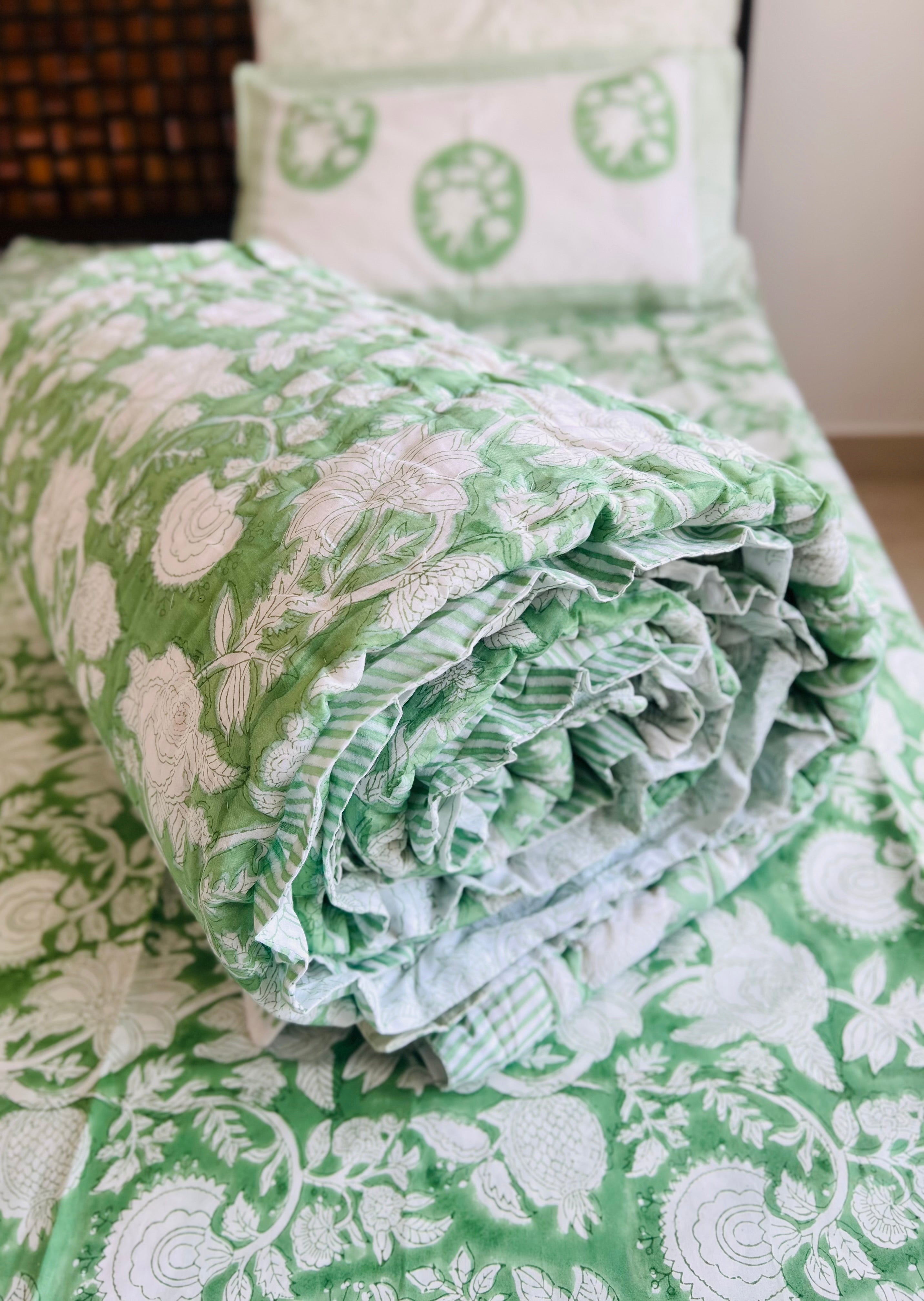 Mulmul Quilt (Rajai) & Cotton Bedsheet Set in Handblock Print